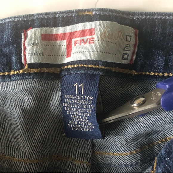 T Five Denim Low Rise Stretch Cuffed Distressed Jean Shorts - Picture 11 of 14